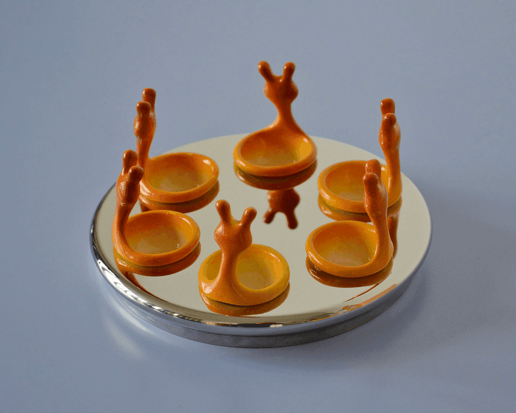 SG05 Escar-gogo Escargot Plate - Image 1 of 7