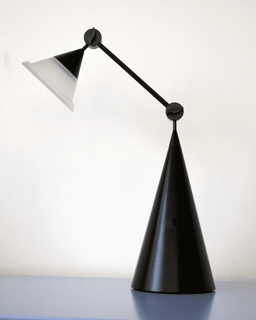 Magamago Lamp - Image 1 of 4