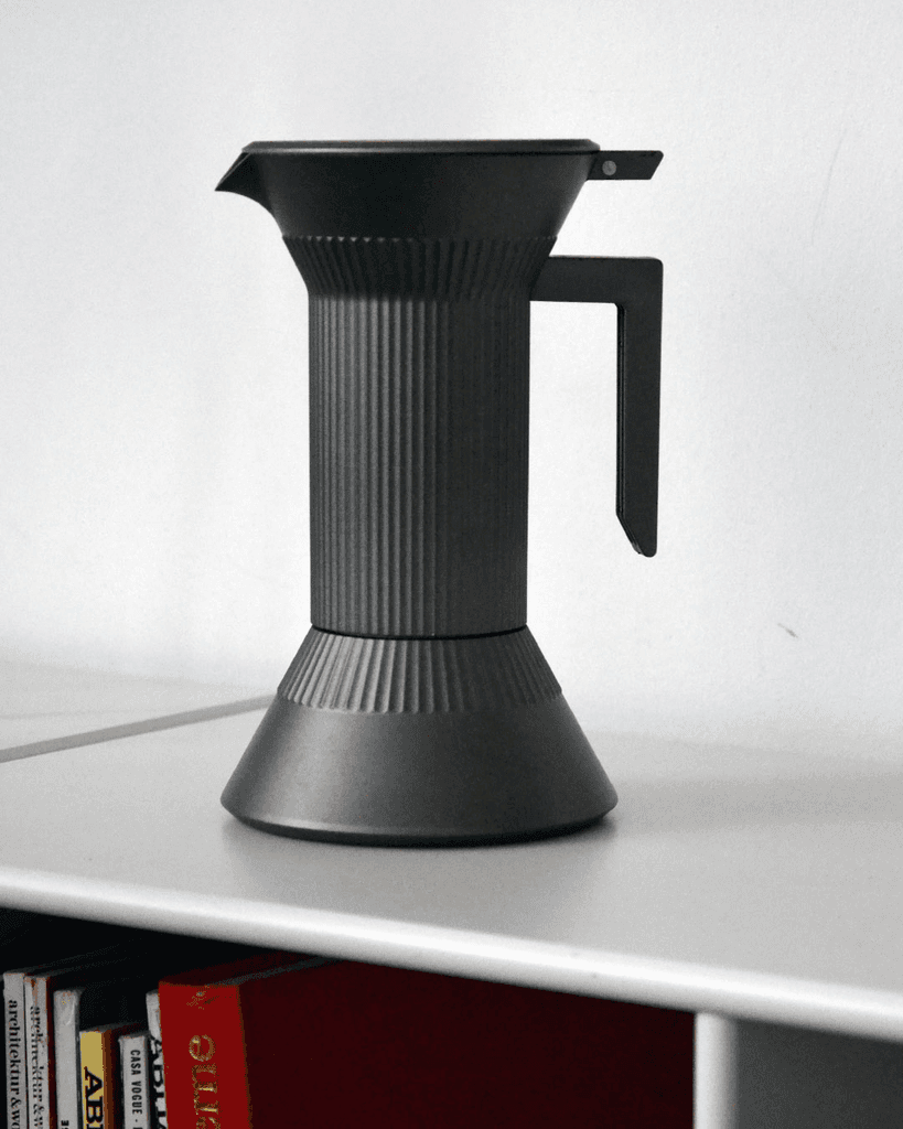 Mach coffee maker - Image 1 of 3