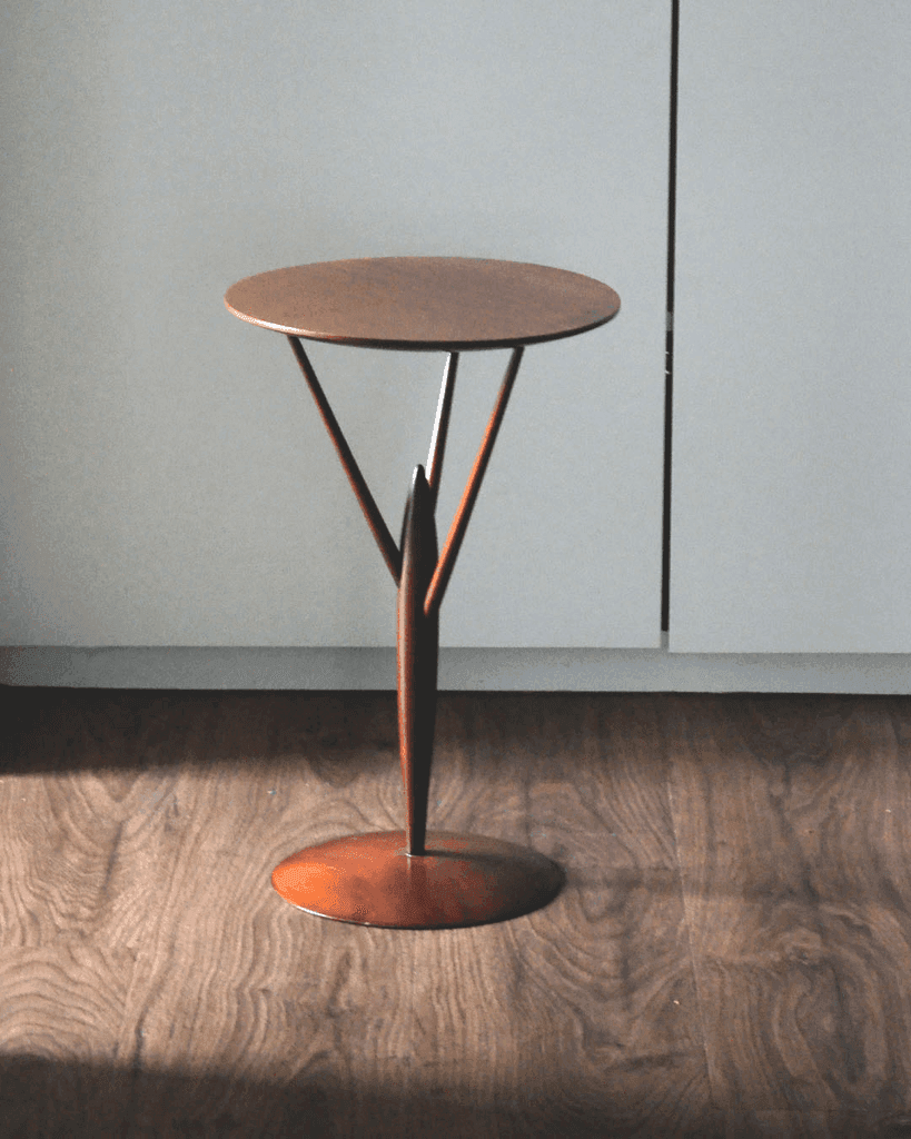 Cathy Lies table - Image 1 of 4